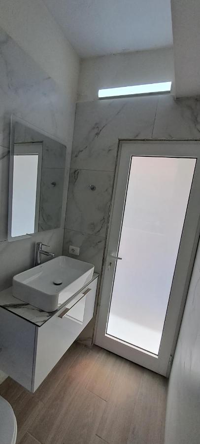Biorn House Villa Saranda Kültér fotó